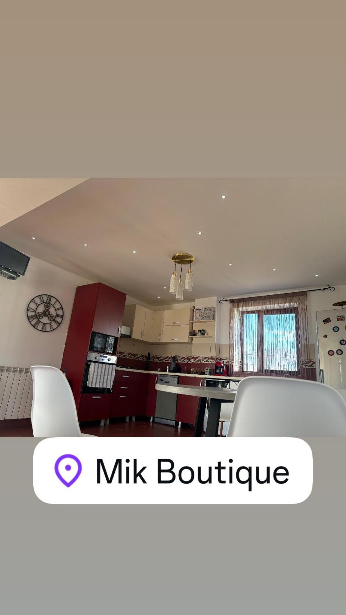 Vila Mik Guesthouse Săcele Buitenkant foto